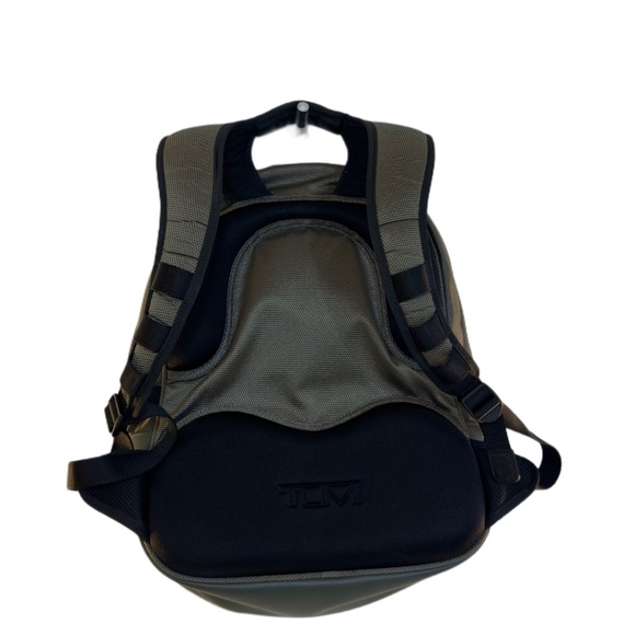 tumi astor stratford backpack Alpha Bravo Expedition Flap Dual adjustable backpack straps best budget 40l travel backpacks